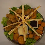 여관 Restauracja -zajazd Trzech Braci