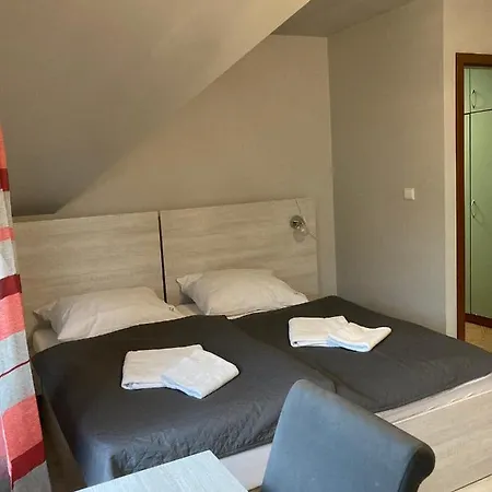 Restauracja -zajazd Trzech Braci *