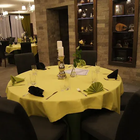 Restauracja -zajazd Trzech Braci Locanda *